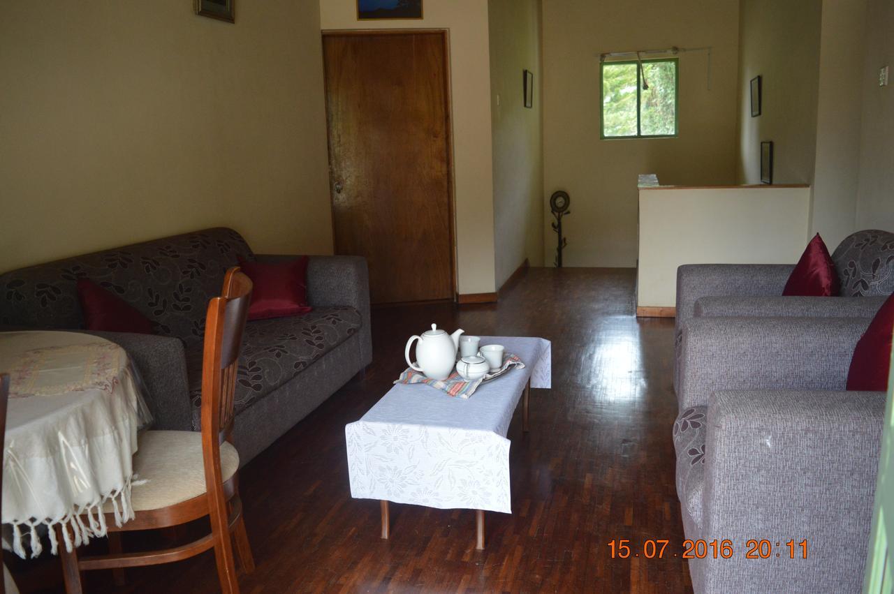 Samri Holiday Bunglow Guest House Nuwara Eliya Exterior photo