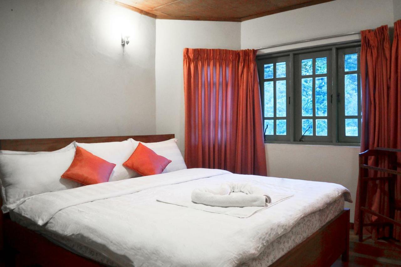 Samri Holiday Bunglow Guest House Nuwara Eliya Exterior photo